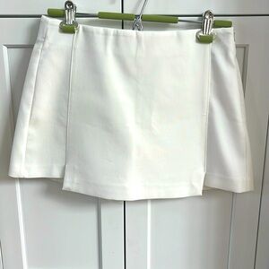 Zara skort, never worn!